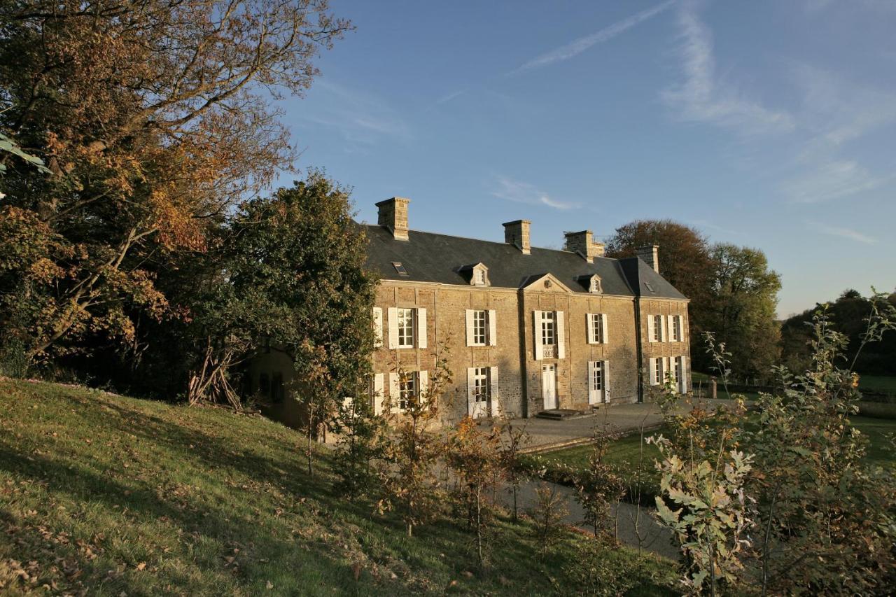 Manoir Du Mesnil De Bas Villa Bréhal Exterior foto